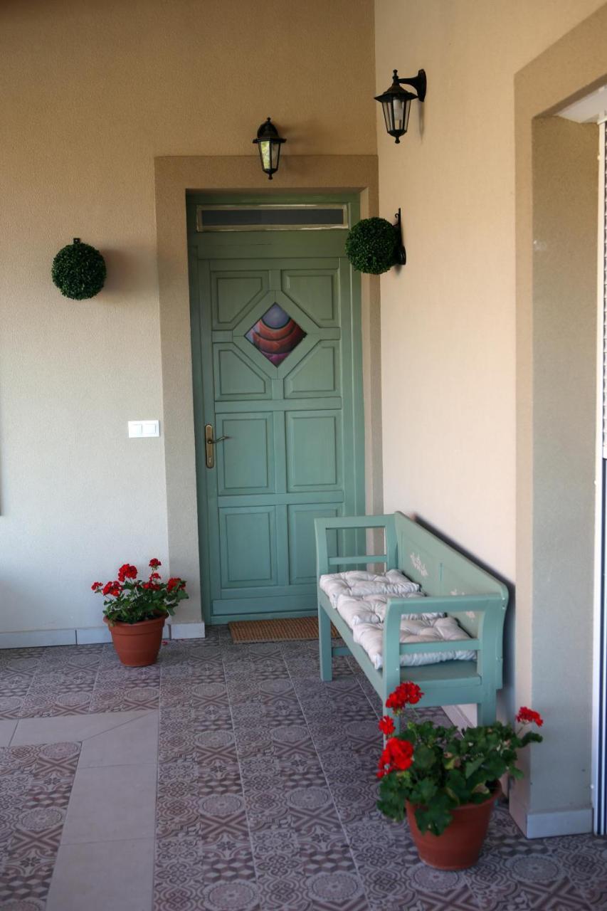 A Zoldbiciklis Haz Apartment Egerszalók Exterior foto