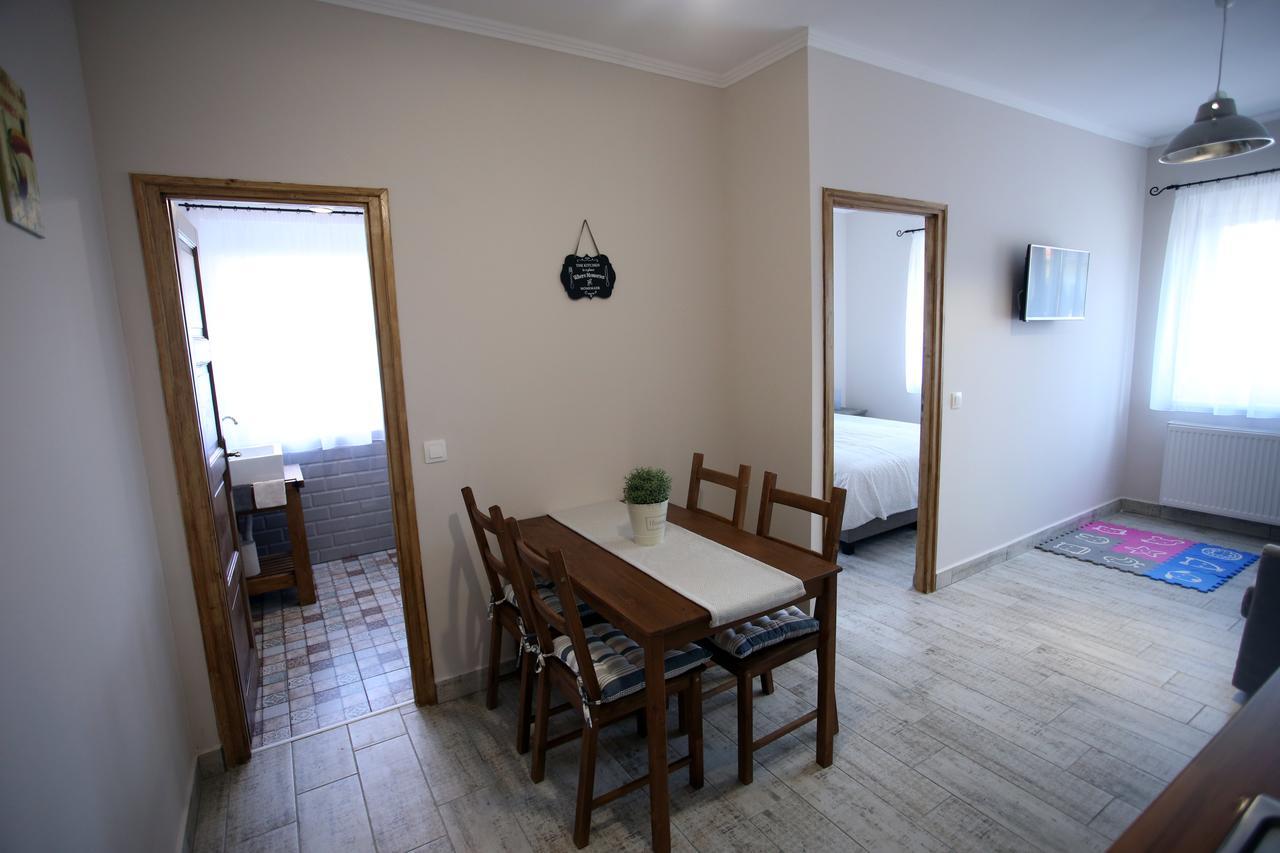 A Zoldbiciklis Haz Apartment Egerszalók Exterior foto